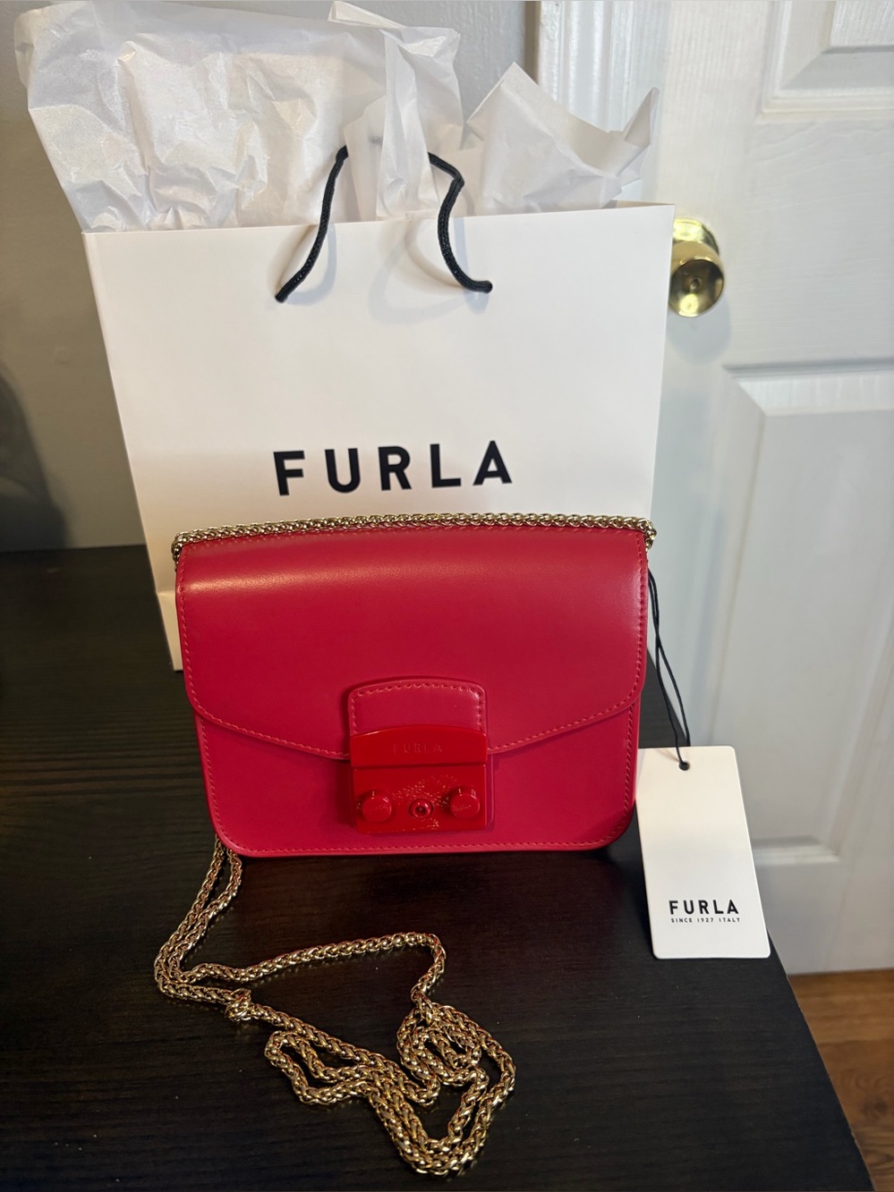 Furla Metropolis Red Leather Mini Crossbody - Picture 1 of 11